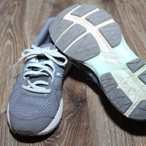 Grey and Blue Asics Running Shoe, Womens size 9